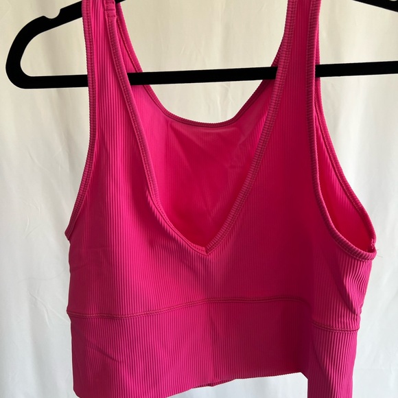 Lululemon Power Pivot - Picture 2 of 5